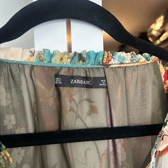 Zara Long Sleeve Floral Maxi Dress - Green, Blue, Cream - Picture 3 of 6